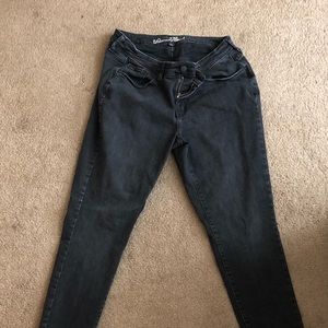 Universal Thread Black Jeans
